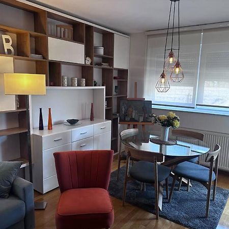 Apartman Pionirska Dolina SJJ Buitenkant foto