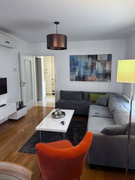 Apartman Pionirska Dolina SJJ Buitenkant foto