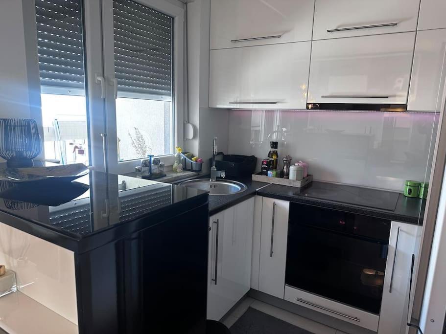 Apartman Pionirska Dolina SJJ Buitenkant foto